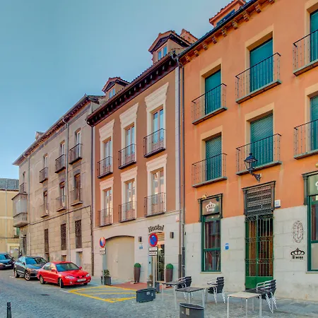 Oyo La * San Ildefonso